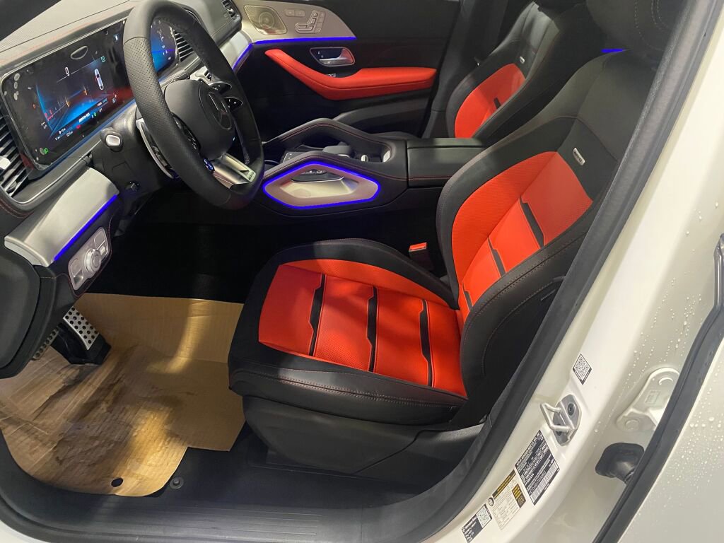 New 2026 Mercedes-Benz GLE 53 AMG 4MATIC Coupe image 9