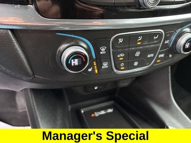 Used 2022 Chevrolet Traverse LT w/ LPO, Floor Liner Package image 25