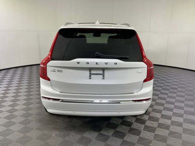 Certified 2024 Volvo XC90 T8 Plus w/ Protection Package Premier AWD/4WD image 5