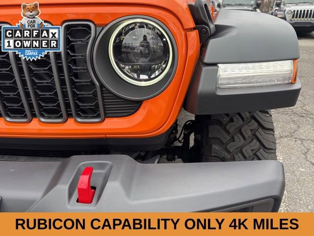 Used 2025 Jeep Gladiator Rubicon w/ Technology Group image 34