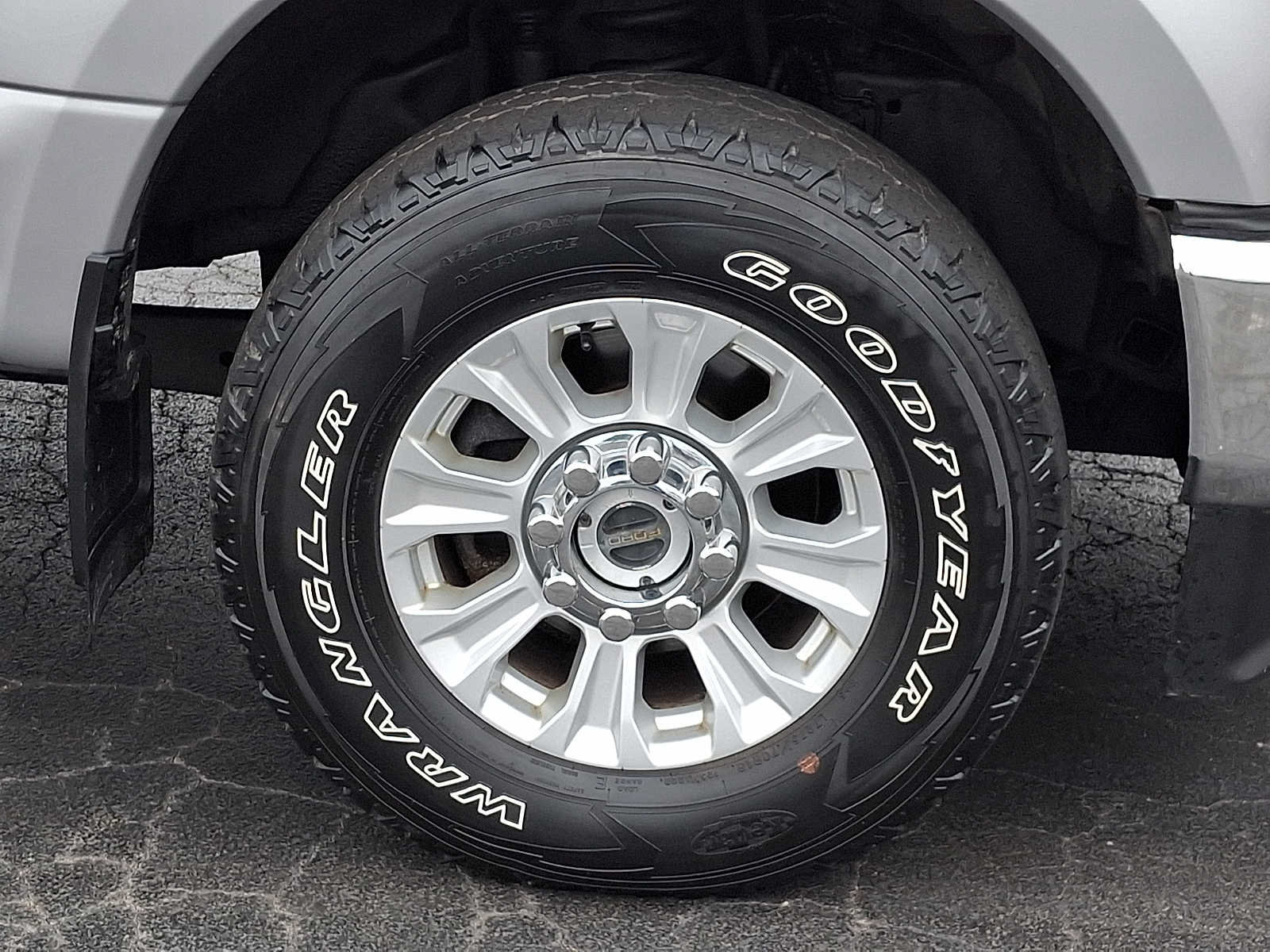 Used 2020 Ford F250 XL w/ STX Appearance Package AWD/4WD image 8