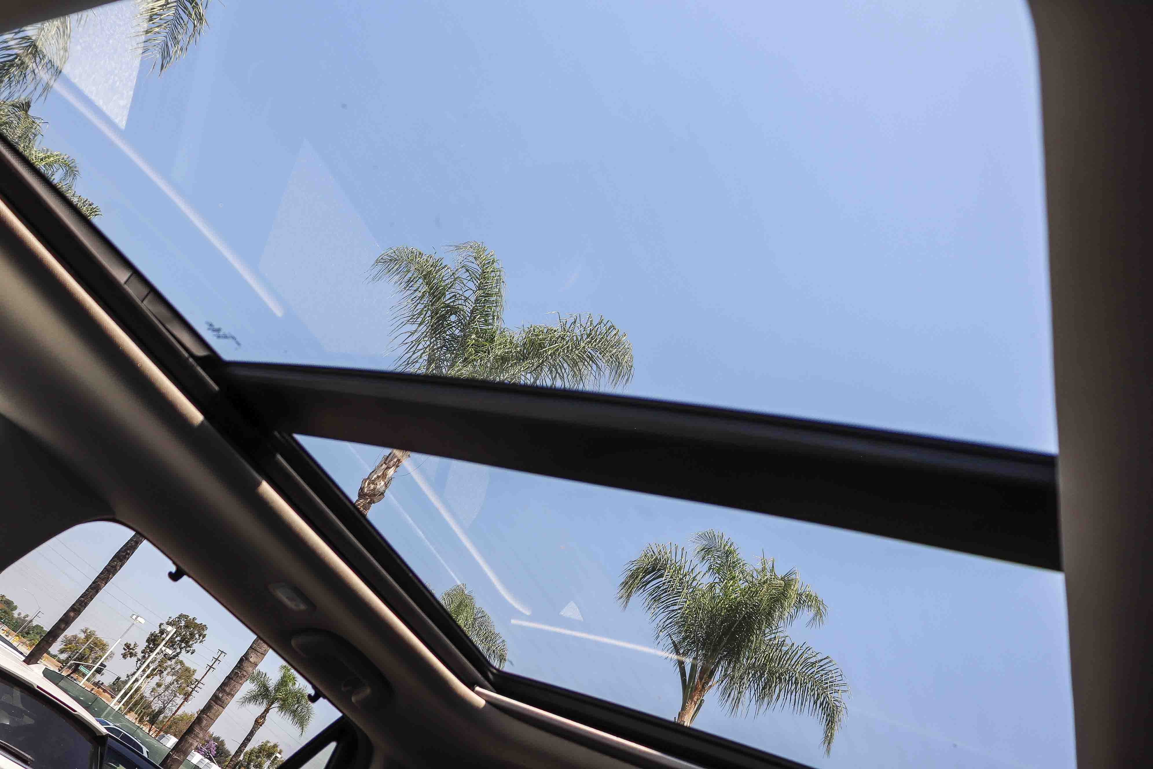 Used 2025 Honda Pilot Touring image 25