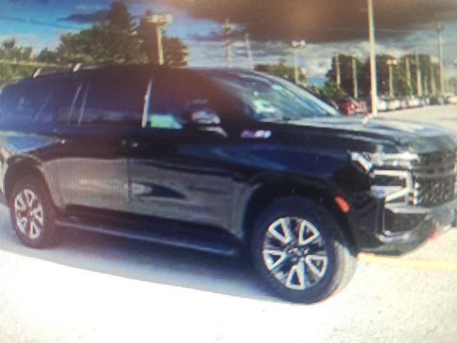Used 2023 Chevrolet Suburban Z71 w/ Luxury Package