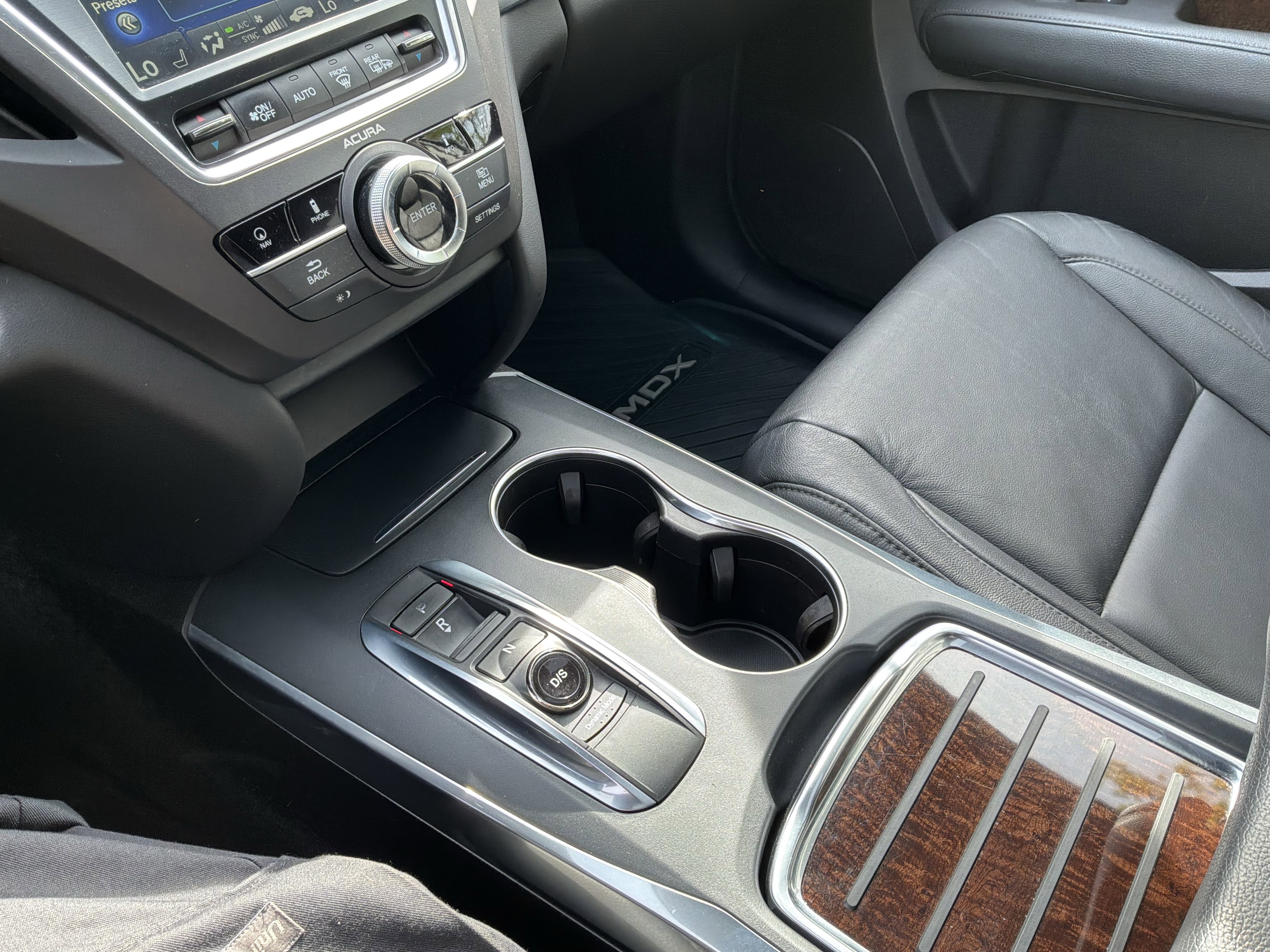 Used 2017 Acura MDX FWD w/ Technology Package image 24