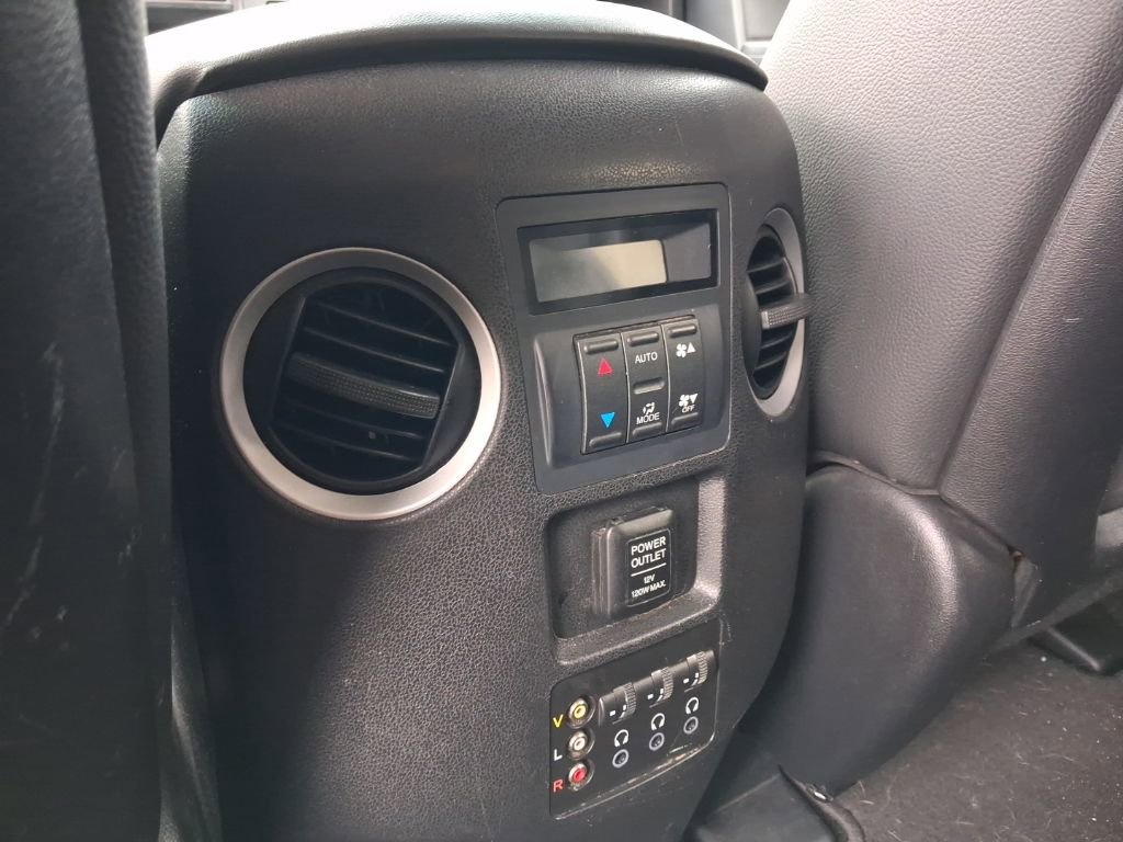 Used 2015 Honda Pilot Touring image 21