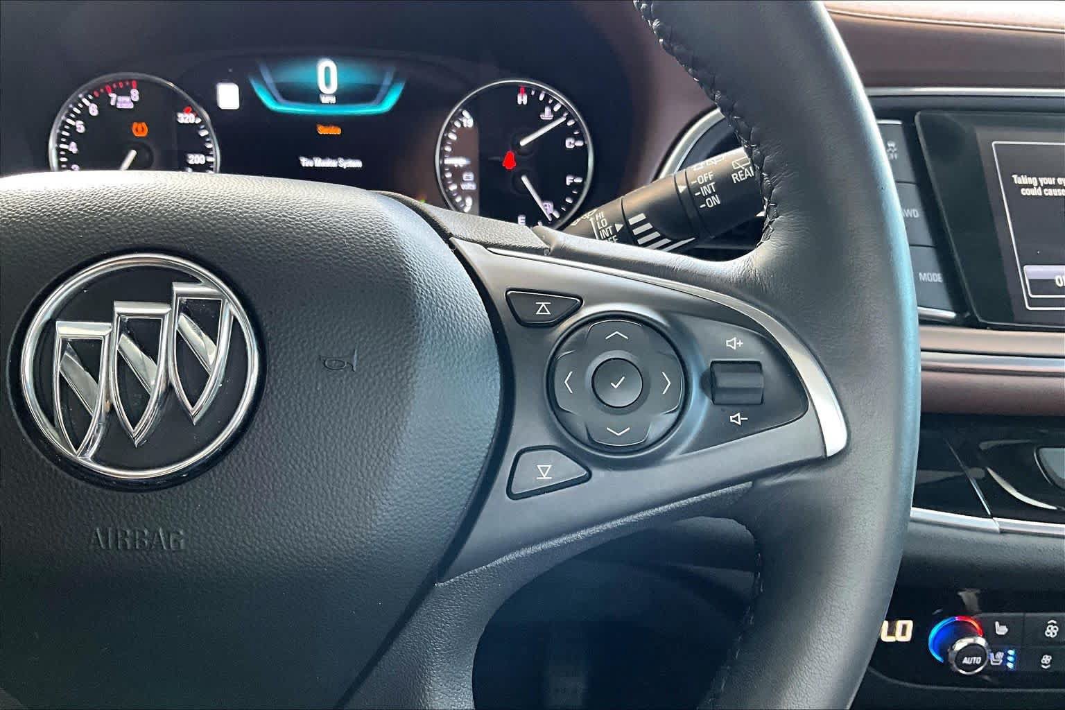 Used 2019 Buick Enclave Avenir w/ Avenir Technology Package AWD/4WD image 17