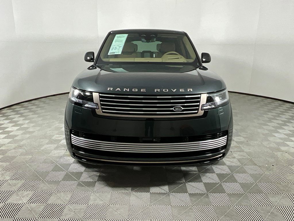 Used 2025 Land Rover Range Rover SV image 7