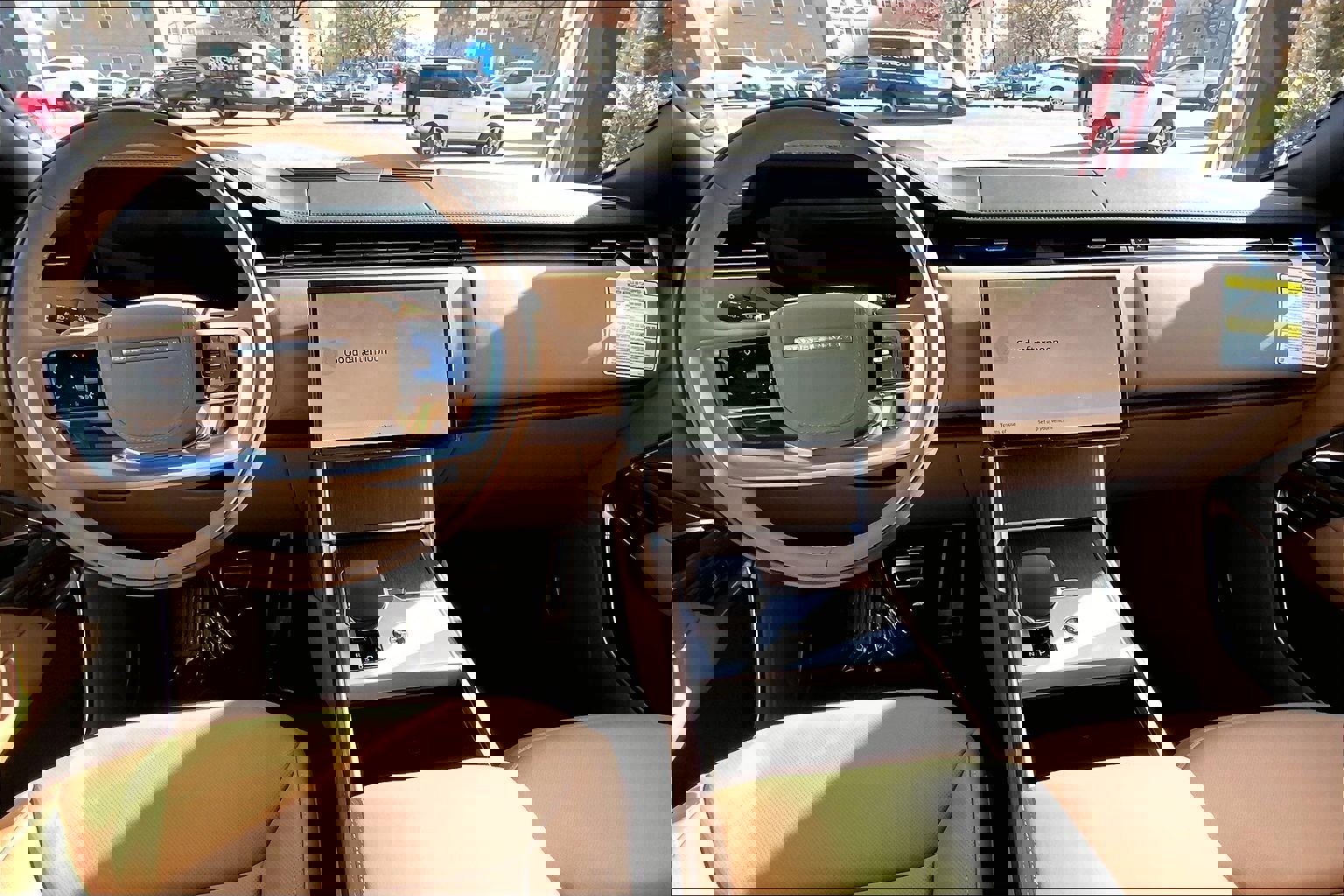 New 2026 Land Rover Range Rover Long Wheelbase SE image 5