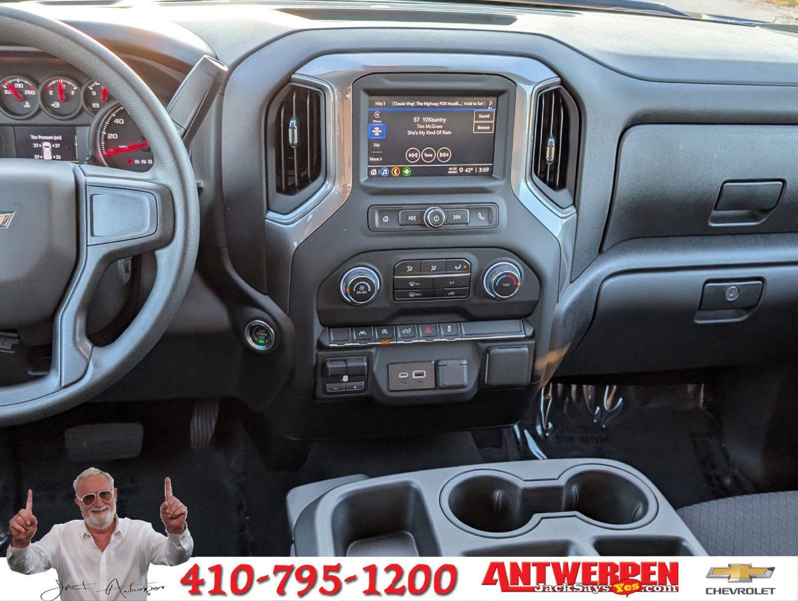 Used 2025 Chevrolet Silverado 1500 Custom AWD/4WD image 18