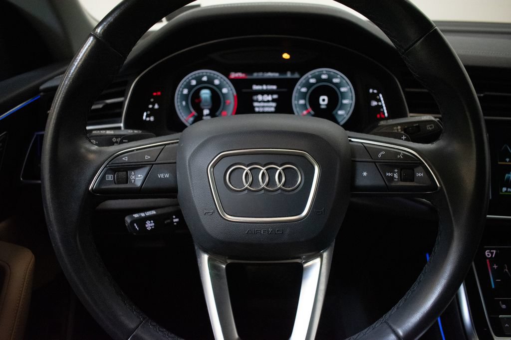 Used 2023 Audi Q8 Premium Plus AWD/4WD image 12