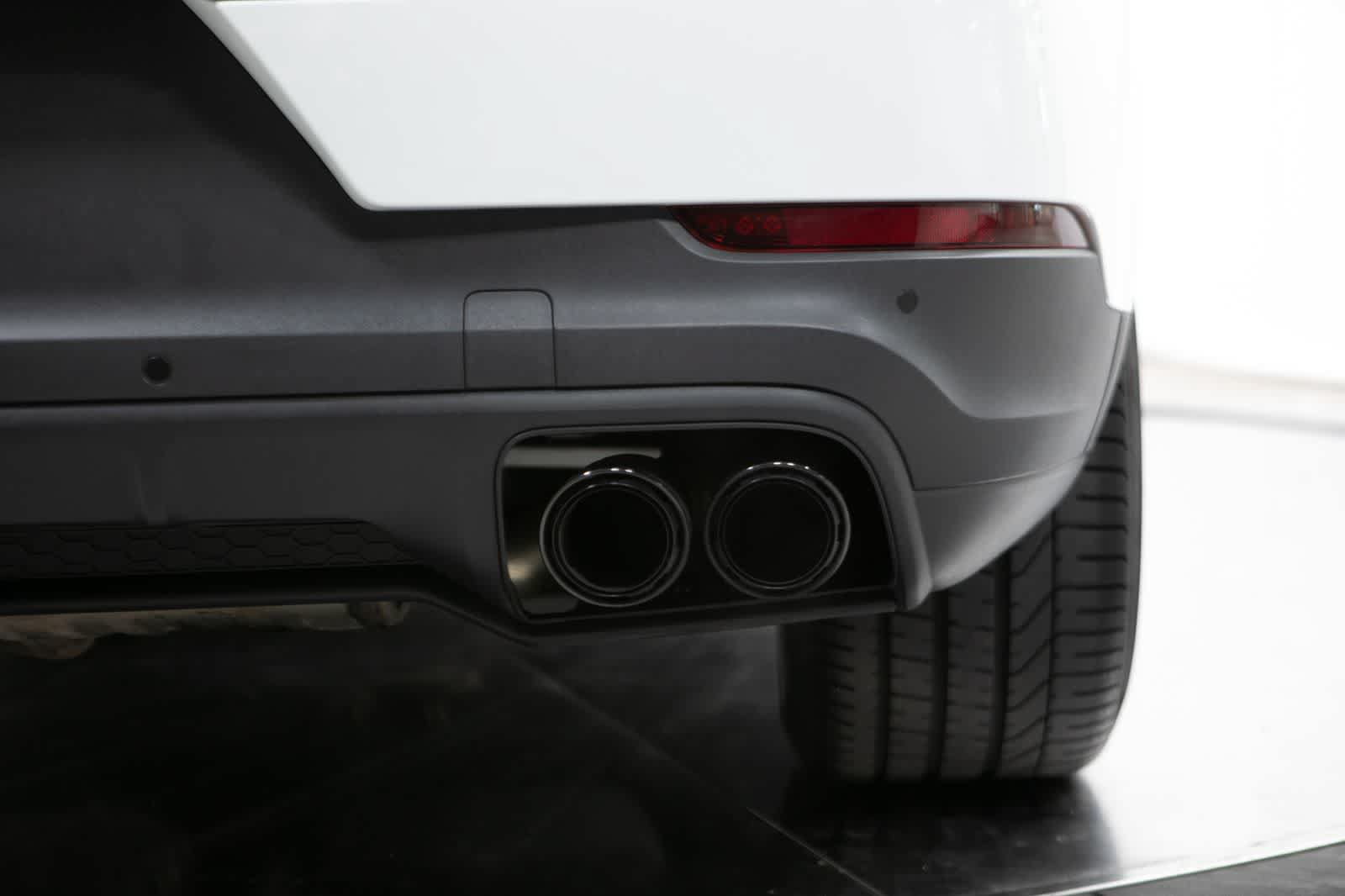 Certified 2023 Porsche Cayenne Platinum Edition AWD/4WD image 20