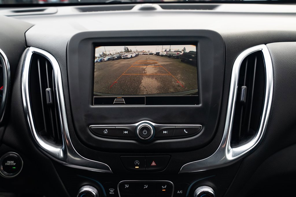 Used 2023 Chevrolet Equinox LT w/ Driver Convenience Package image 16