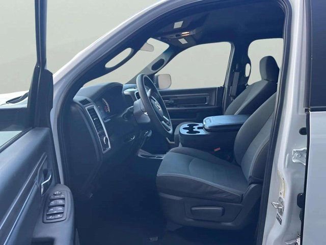 Used 2024 RAM 1500 Classic Warlock image 11