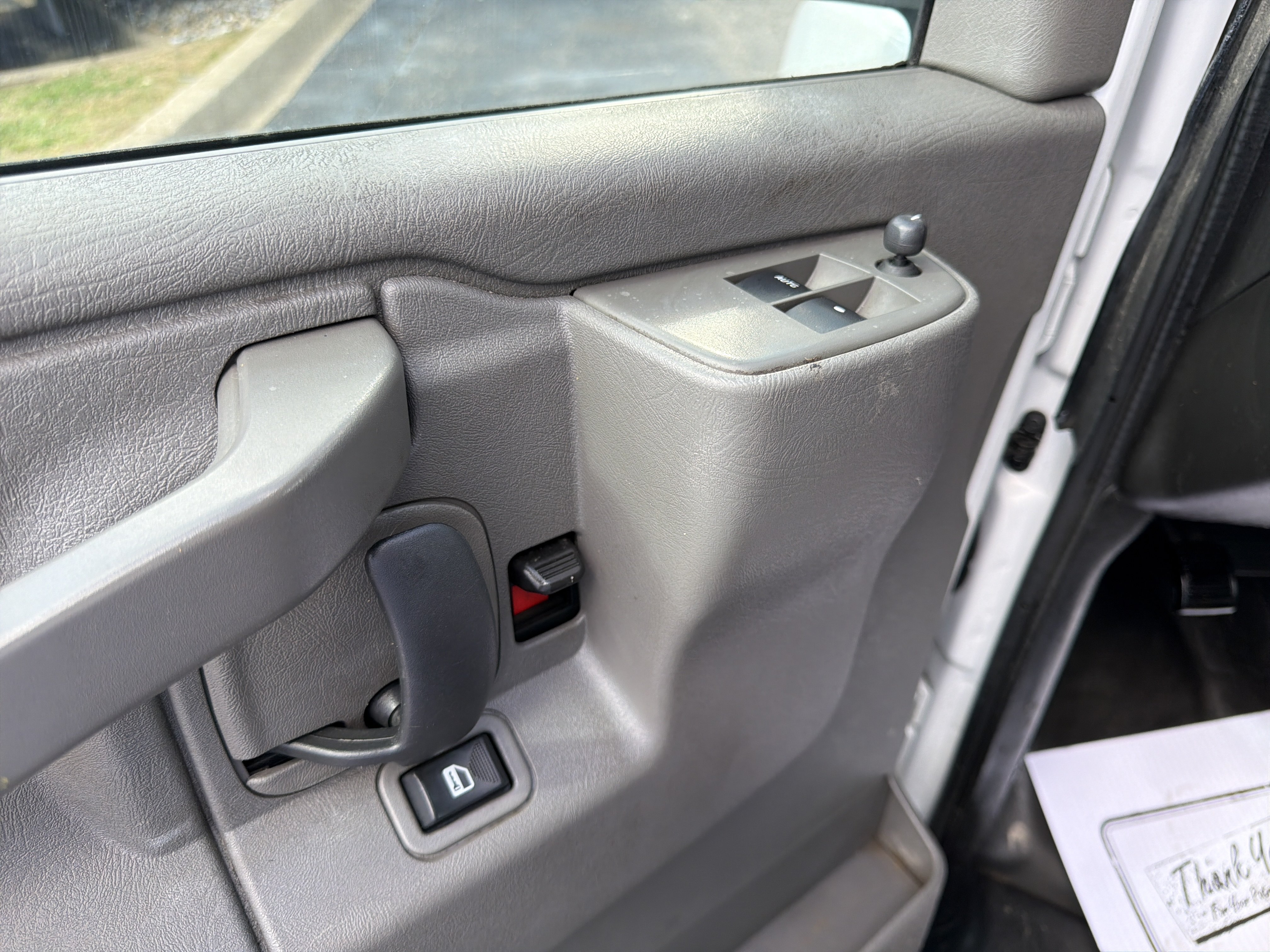 Used 2020 Chevrolet Express 3500 w/ Power Convenience Package RWD image 11