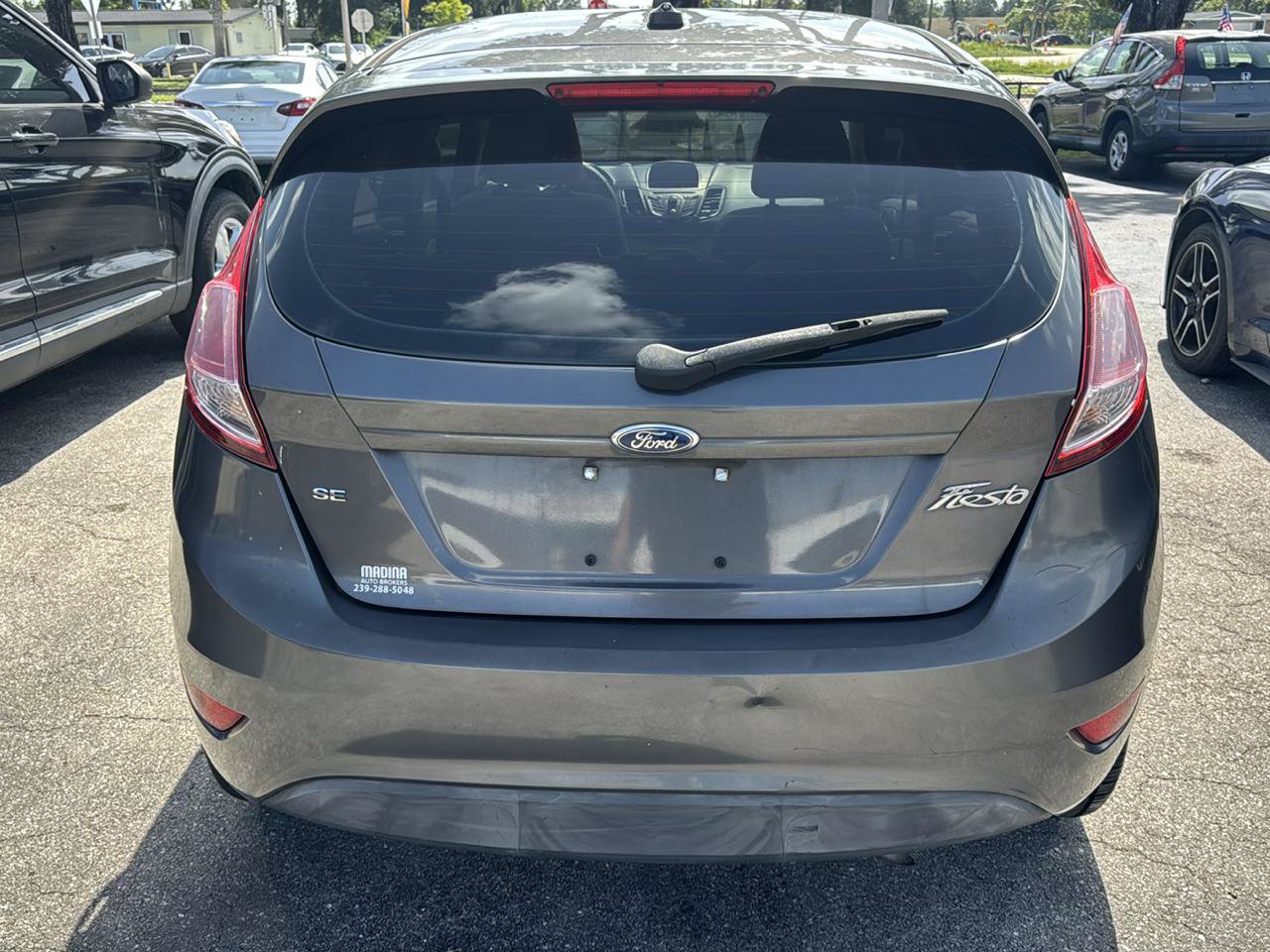 Used 2015 Ford Fiesta SE FWD image 5