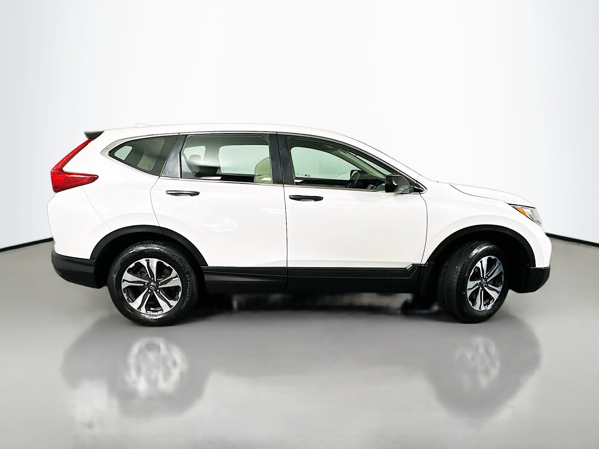 Used 2017 Honda CR-V LX image 8