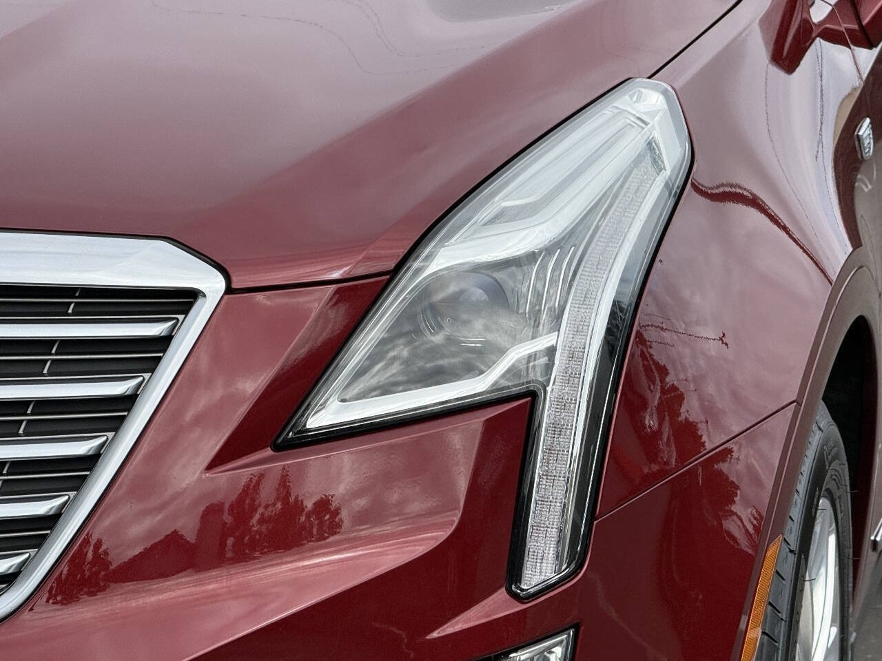 Used 2018 Cadillac XT5 Platinum w/ Driver Assist Package AWD/4WD image 29