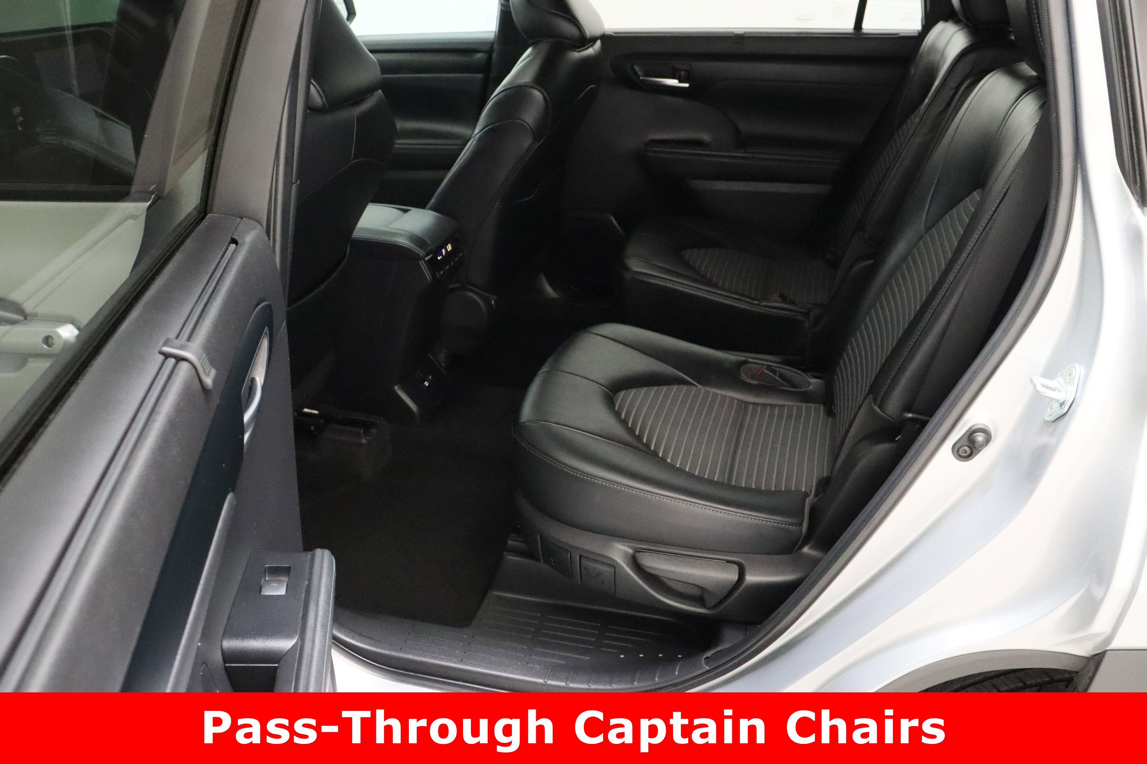 Used 2023 Toyota Highlander XSE image 30