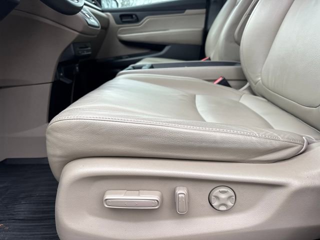 Used 2018 Honda Odyssey EX-L image 15