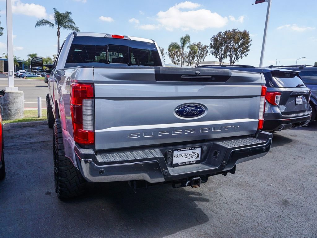 Used 2019 Ford F250 Lariat w/ Lariat Ultimate Package AWD/4WD image 5