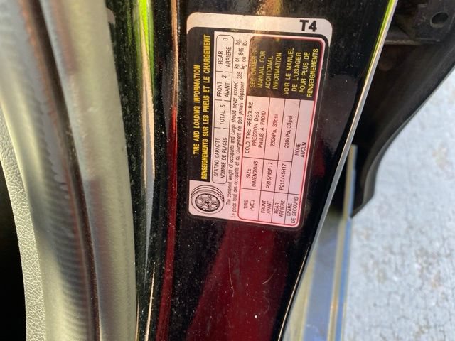 Used 2016 Hyundai Elantra Limited w/ Option Group 04 FWD image 27