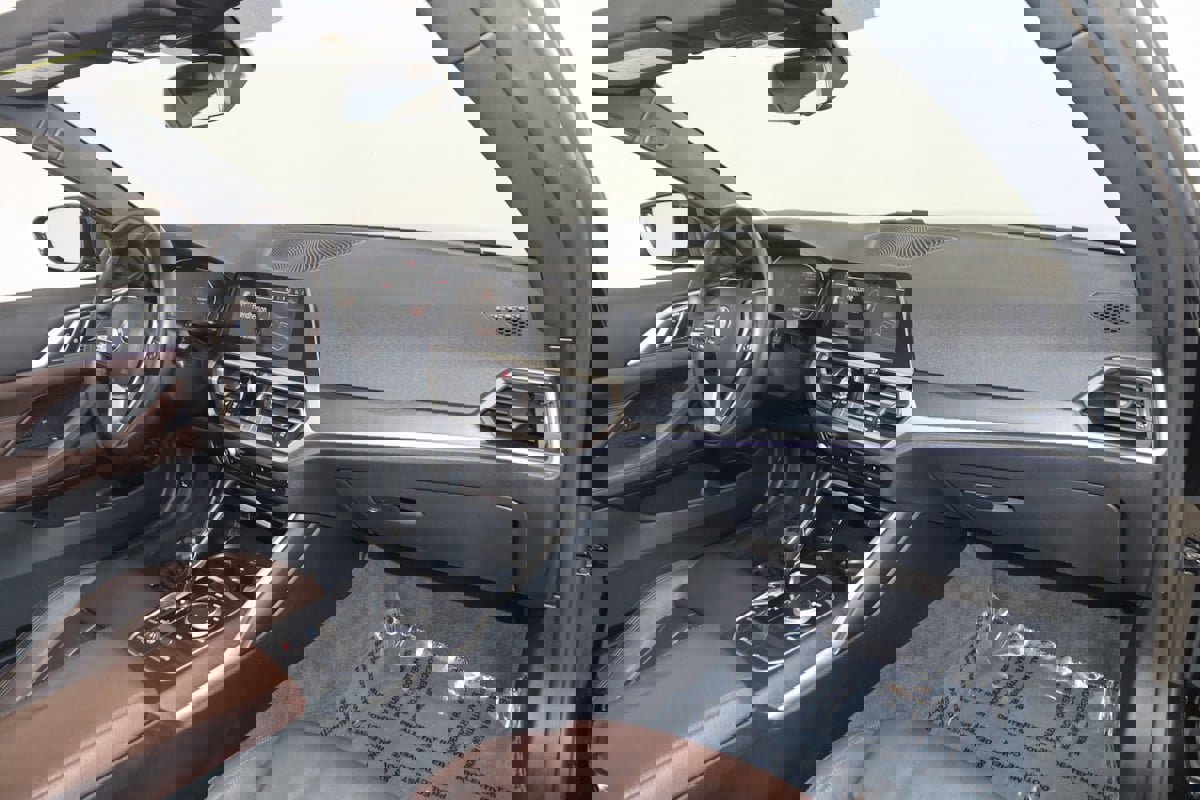 Used 2021 BMW 430i Convertible w/ Convenience Package image 52