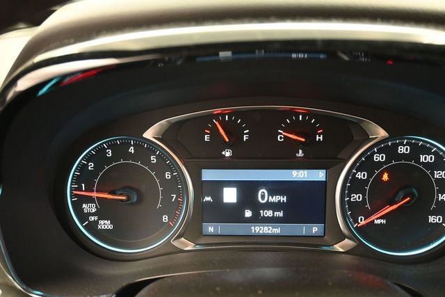 Used 2023 Chevrolet Traverse LT w/ LT Premium Package AWD/4WD image 9