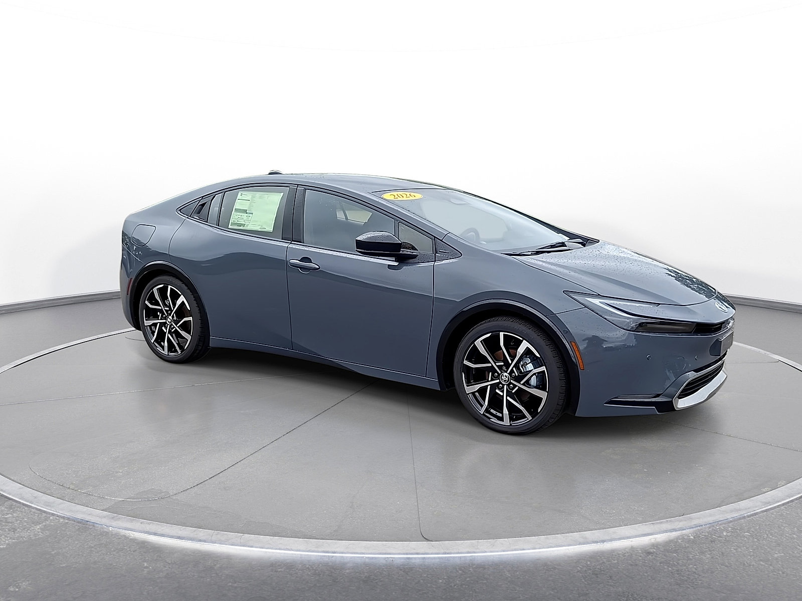 New 2026 Toyota Prius Plug-In Hybrid FWD video 2