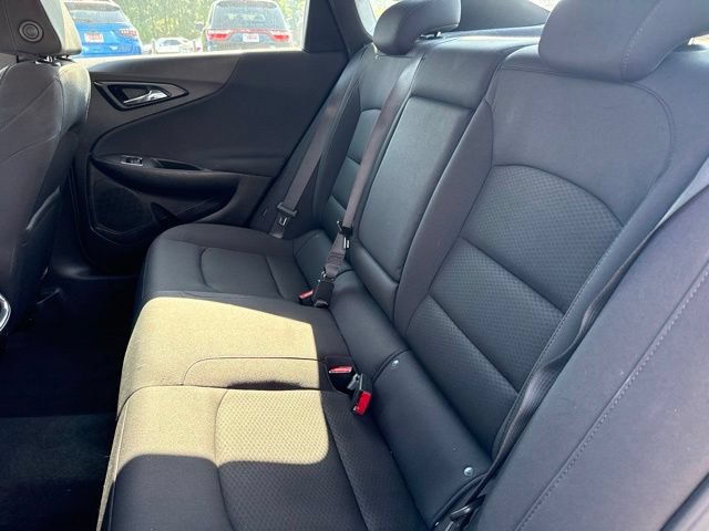 Used 2021 Chevrolet Malibu LT FWD image 14