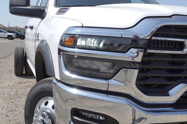 New 2025 RAM 3500 4x4 Crew Cab DRW image 3