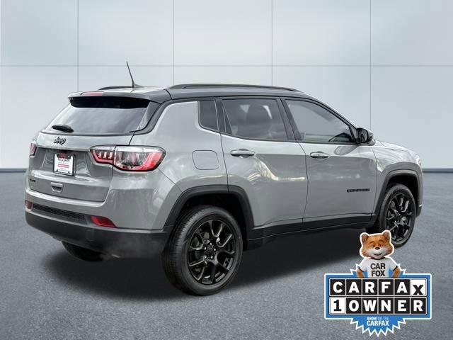 Used 2023 Jeep Compass Altitude video 3