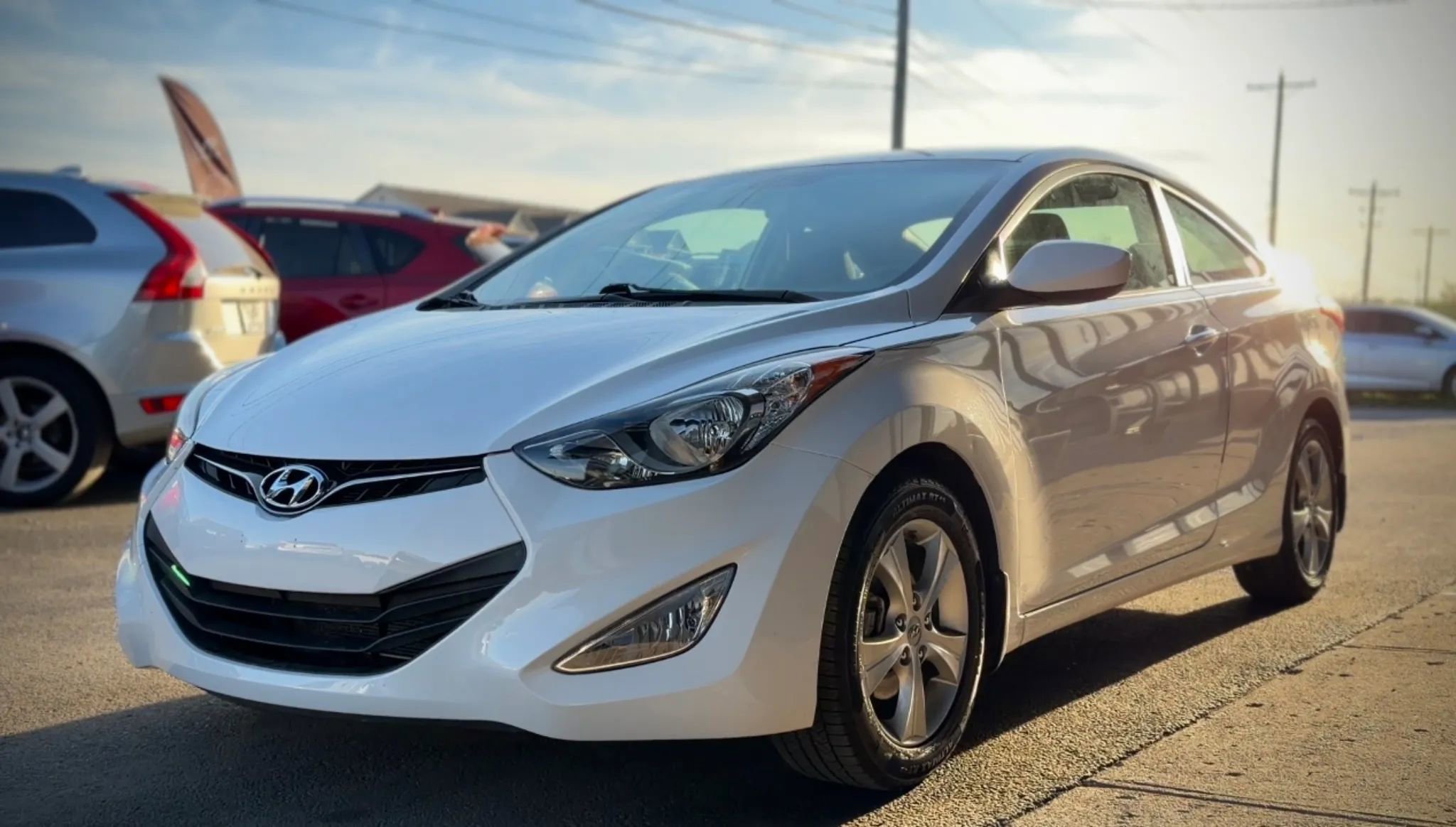 Used 2013 Hyundai Elantra FWD image 5