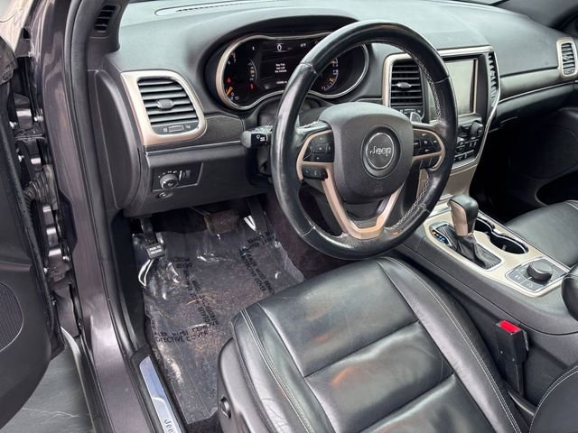 Used 2017 Jeep Grand Cherokee Limited image 9