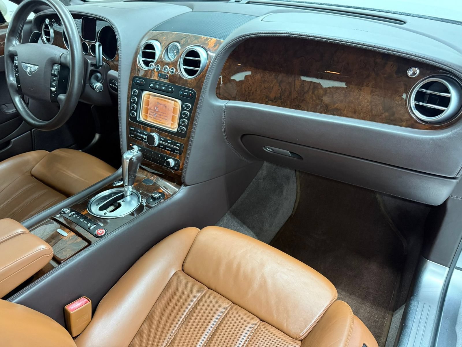Used 2006 Bentley Flying Spur Flying Spur AWD/4WD image 21