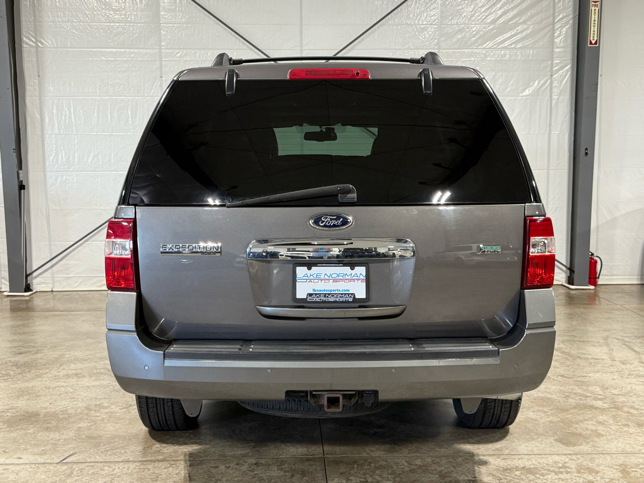 Used 2014 Ford Expedition Limited w/ Equipment Group 301A image 9