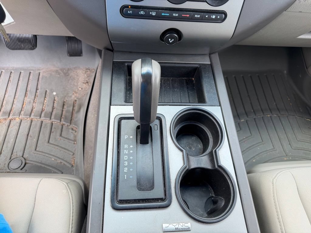 Used 2011 Ford Expedition XLT RWD image 24