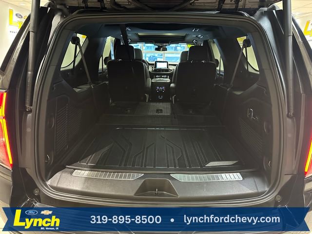 Used 2024 Chevrolet Suburban Z71 w/ Z71 Off-Road Package image 24