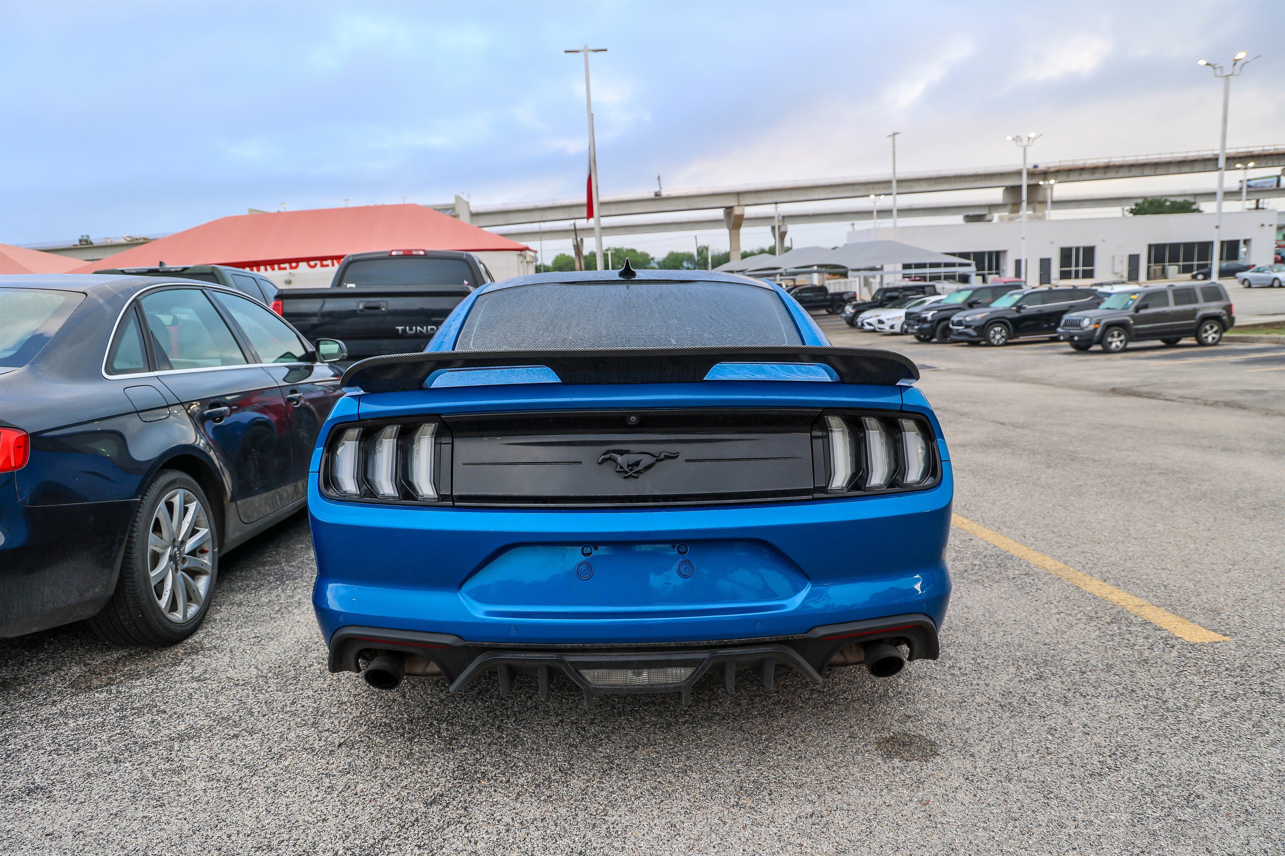 Used 2021 Ford Mustang Premium w/ Equipment Group 201A RWD image 7