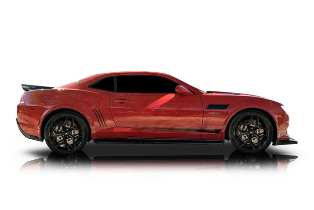 Used 2015 Chevrolet Camaro Z/28 image 2