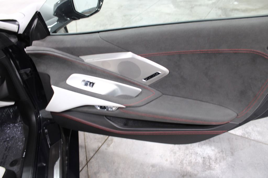 Used 2023 Chevrolet Corvette Stingray Premium Conv RWD image 22