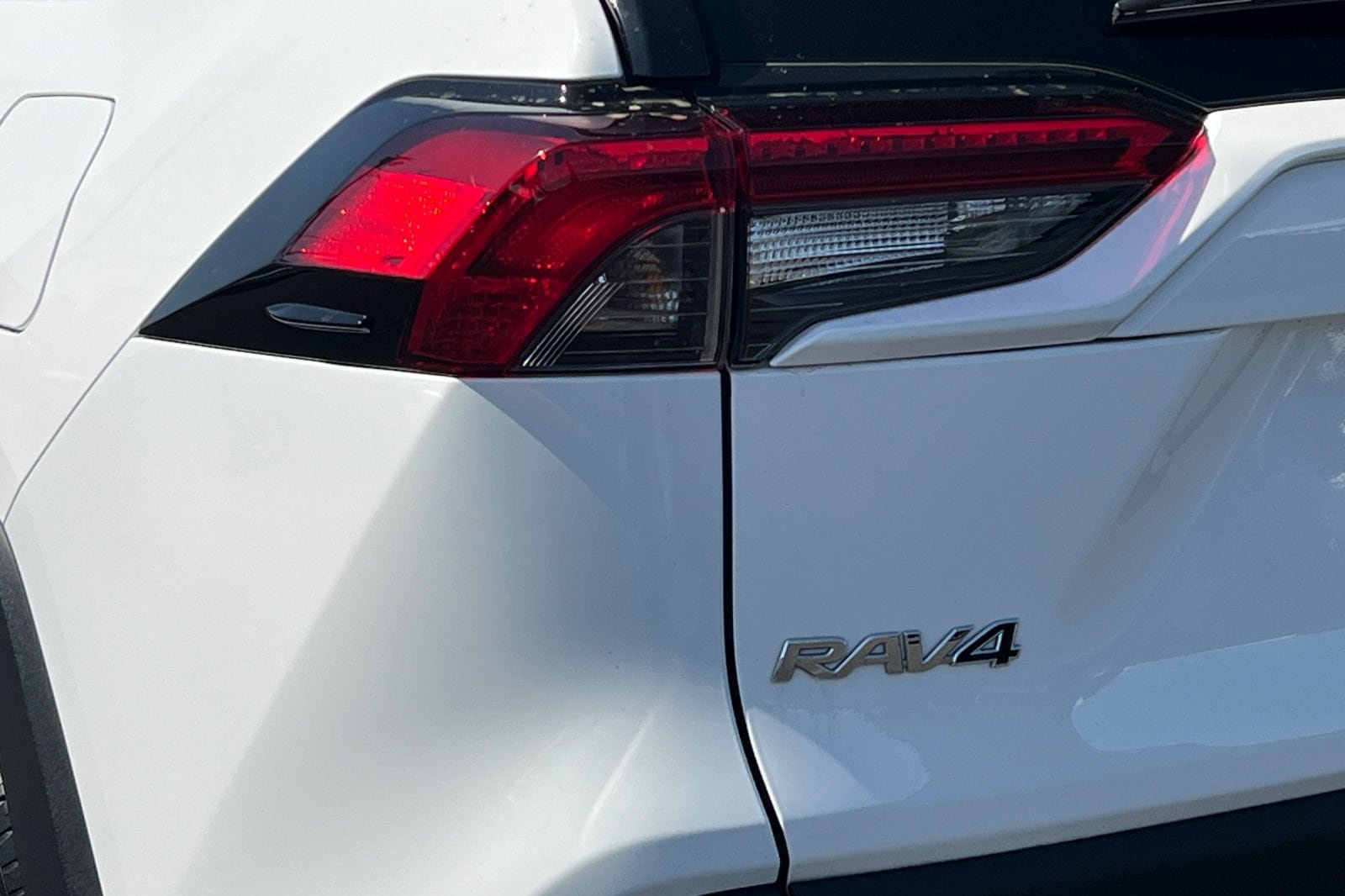 Certified 2021 Toyota RAV4 XLE w/ Convenience Package AWD/4WD image 27