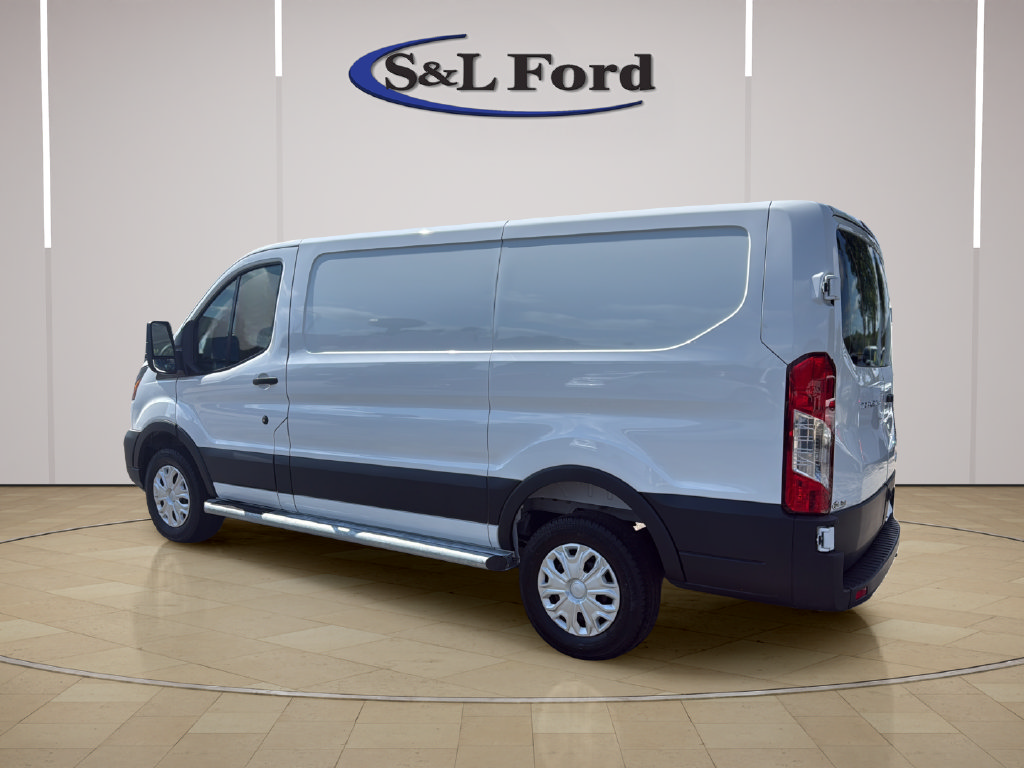 Used 2025 Ford Transit 250 Low Roof w/ Exterior Upgrade Package RWD image 4