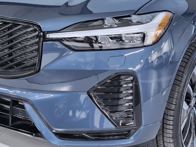 New 2026 Volvo XC60 T8 Ultra w/ Protection Package Premier AWD/4WD image 12