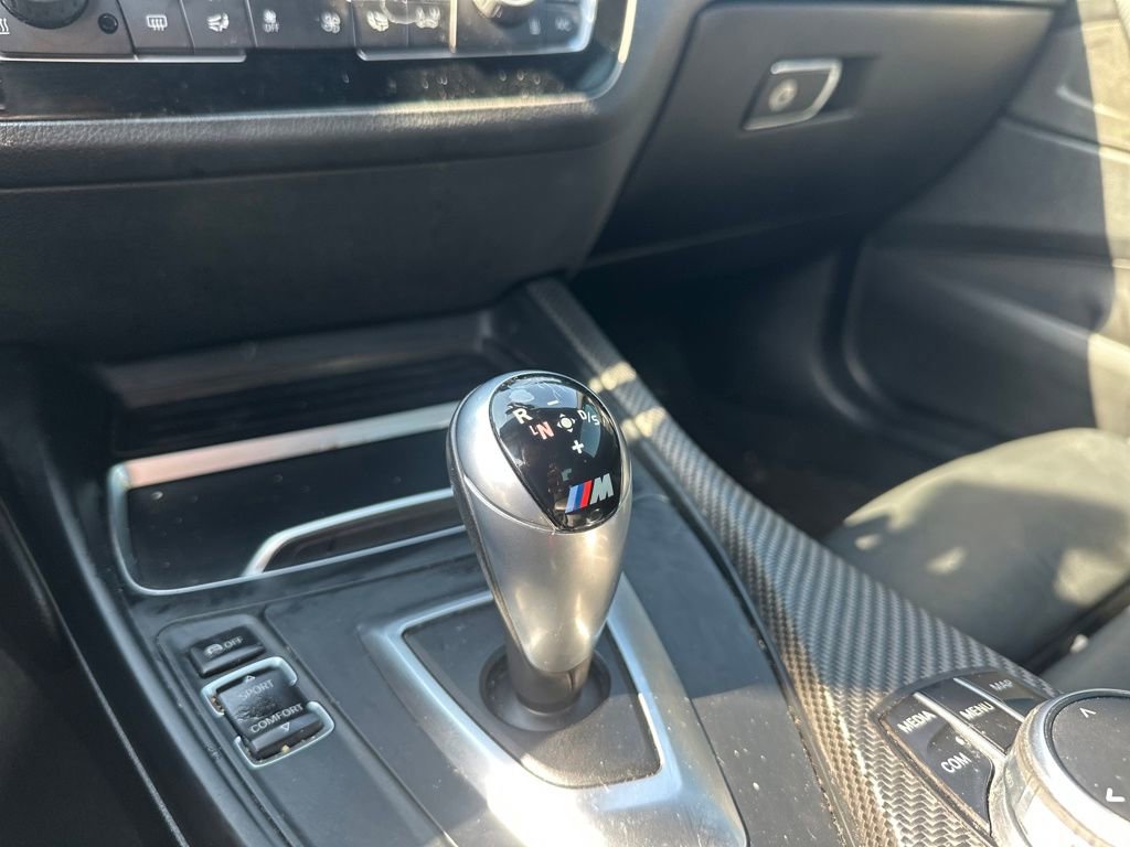 Used 2018 BMW M2 image 18