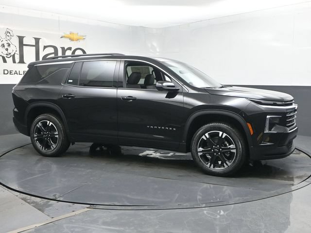 New 2027 Chevrolet Traverse LT w/ Sun and Wheel Package