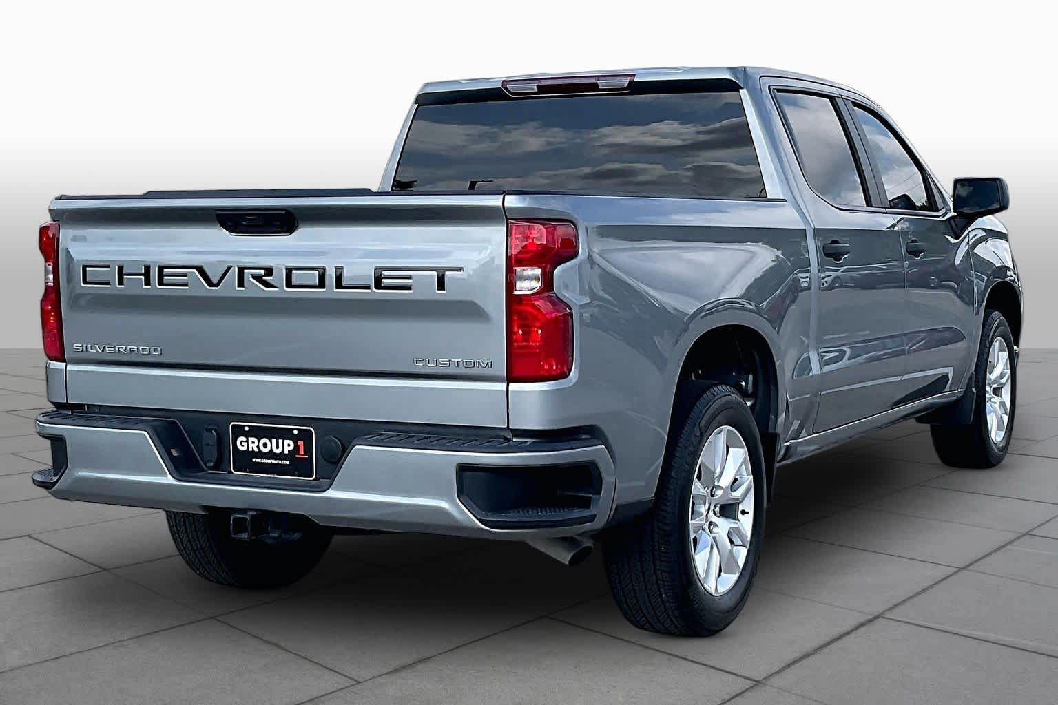Used 2026 Chevrolet Silverado 1500 Custom RWD image 13