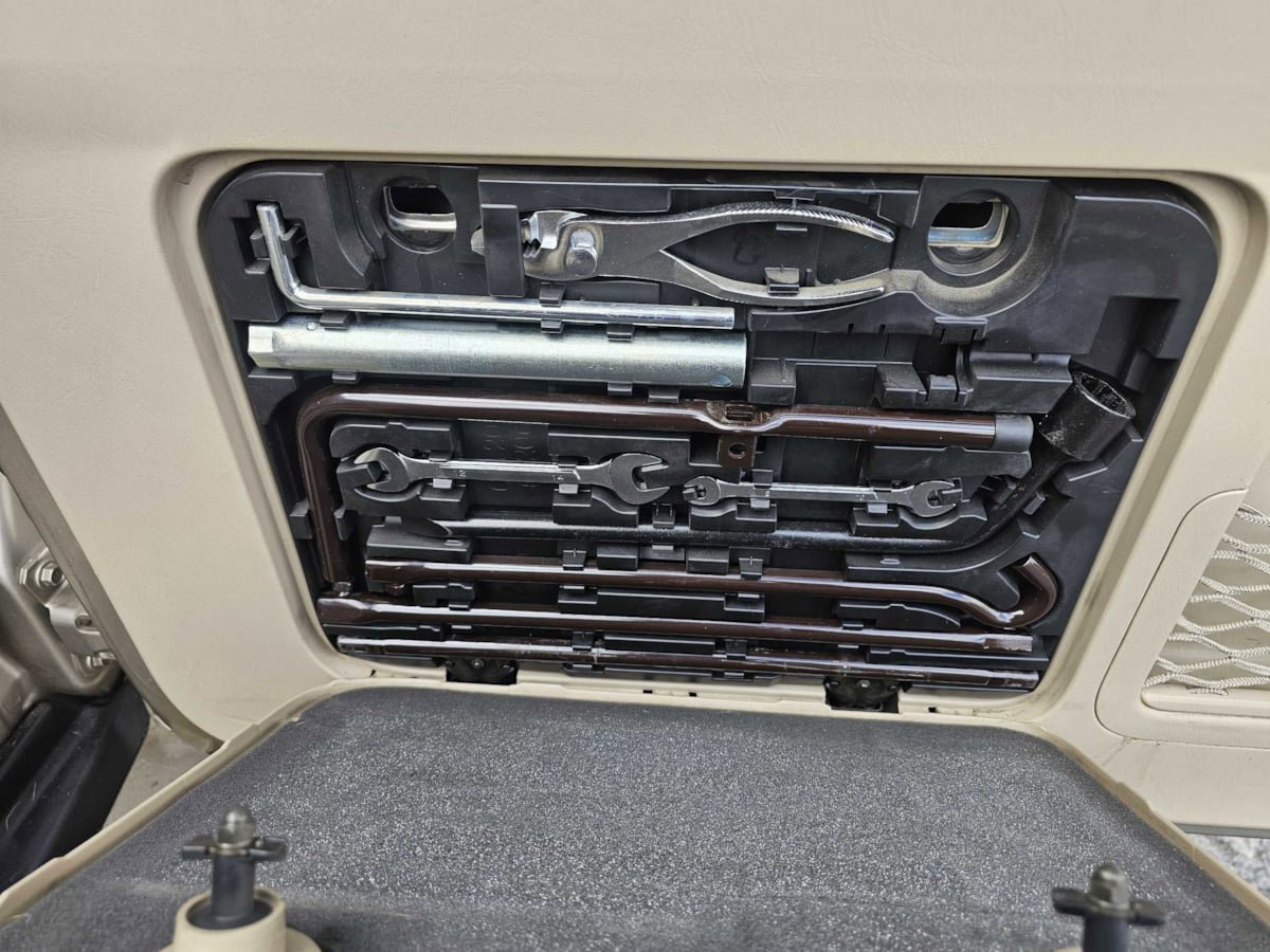 Used 2004 Lexus GX 470 4WD image 31