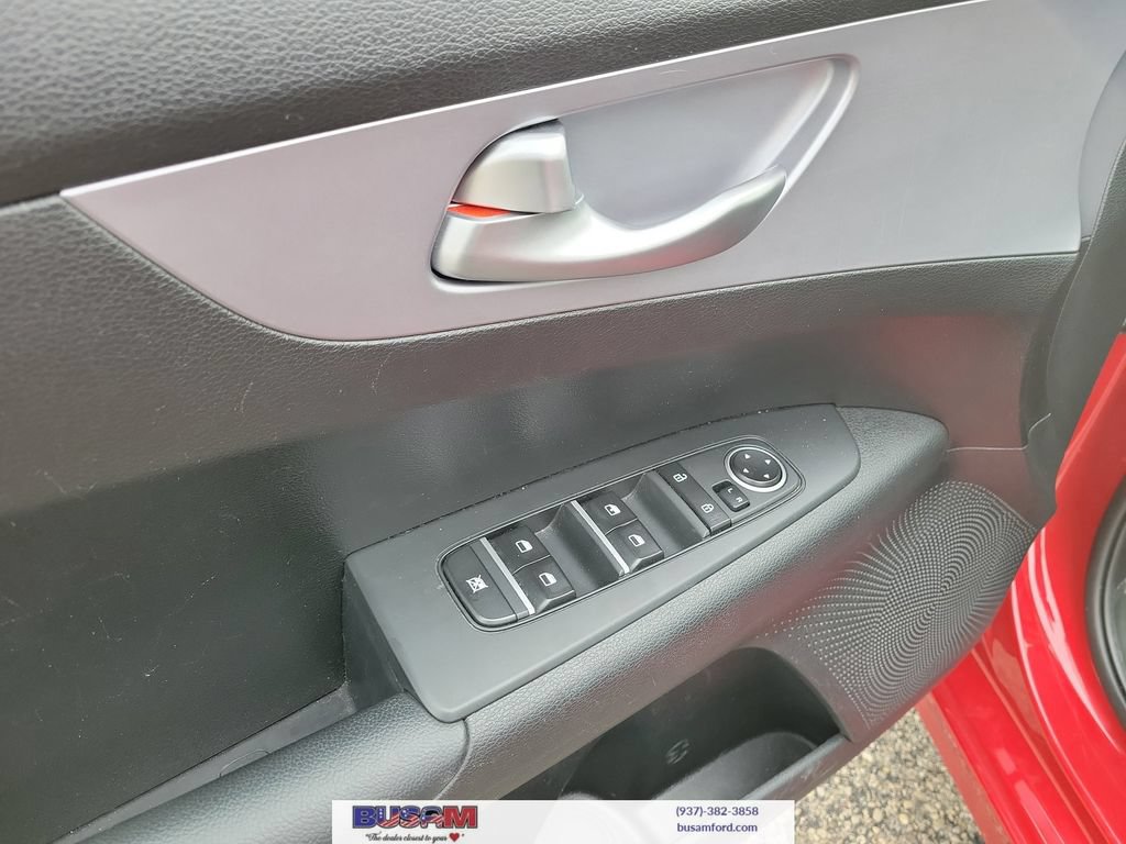 Used 2024 Kia Forte LXS FWD image 16