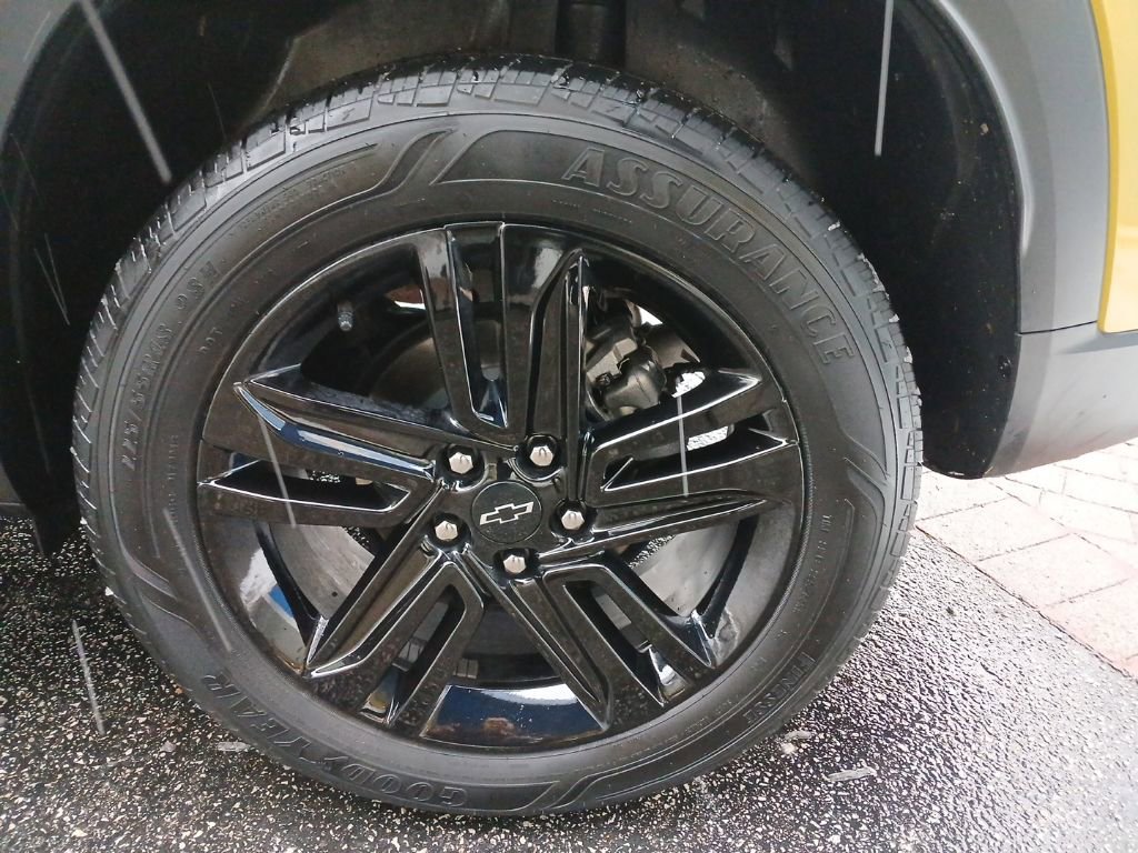 Used 2024 Chevrolet Trax ACTIV w/ Sunroof Package image 31