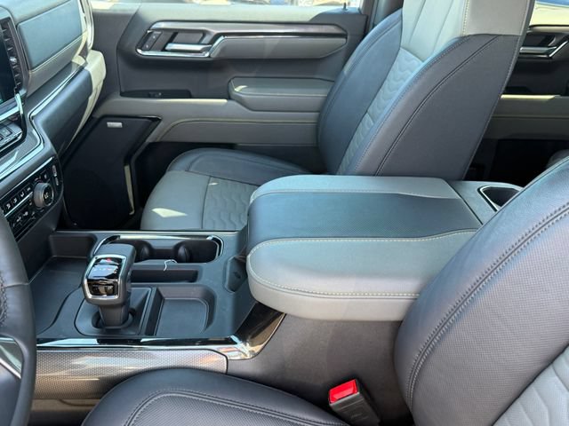 Used 2024 Chevrolet Silverado 1500 ZR2 w/ Technology Package AWD/4WD image 12